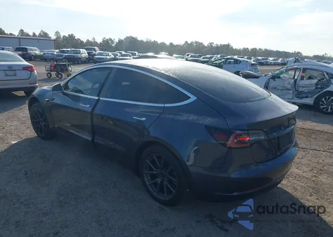 2020 Tesla Model 3 Standard Range Plus Rear-Wheel Drive/Standard Range Rear-Wheel Drive from USA, damaged, VIN 5YJ3E1EA1LF658020